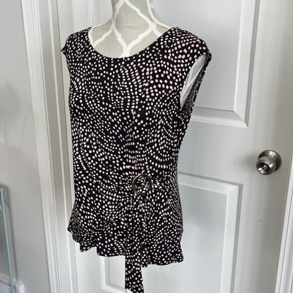 Melanie Lyne blush polka dot top size medium - Picture 3 of 4